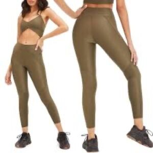 GOOD AMERICAN Angled Rib Leggings